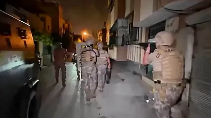 Afyon'da Polis Düğmeye Bastı: 24 Gözaltı!