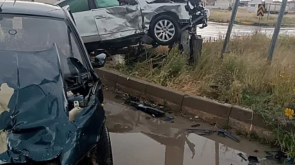 Afyon-Eskişehir Yolu Kana Bulandı
