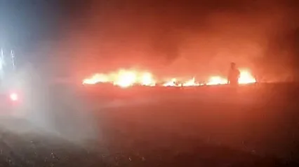 Afyonkarahisar'da Balya Makinesinden Çıkan Kıvılcım Yangına Dönüştü