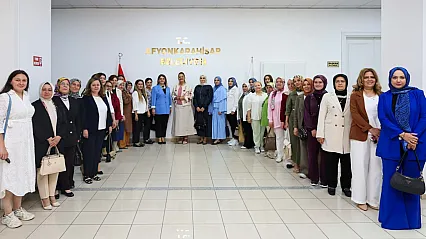 AK Kadınlardan Başkan Köksal'a Tam Destek