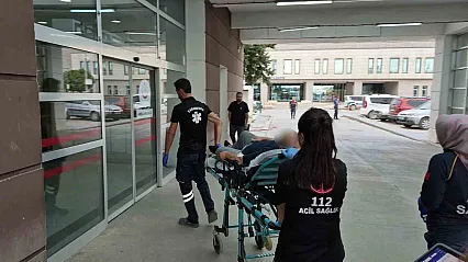 Çok Sayıda İlaç Aldı, Fenalaşınca 112 Acil'i Aradı