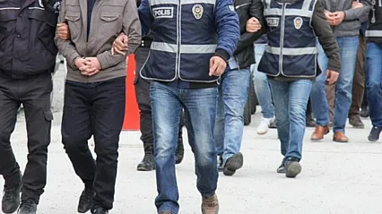 Düzmece Trafik Kazalarıyla Sigorta Şirketlerini Dolandıran 24 Kişi Tutuklandı