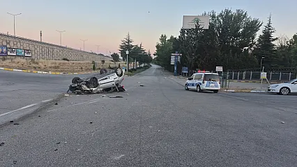 Eskişehir'de Kontrolden Çıkan Otomobil Takla Attı: 1 Yaralı