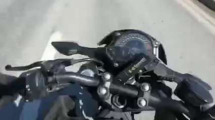 Eskişehir'de Motosiklet Kazası! Şerit Değiştirirken Yere Savruldu