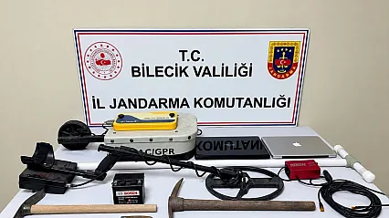Fotokapan Ele Verdi! Define Arayan 4 Kişi Suçüstü Yakalandı