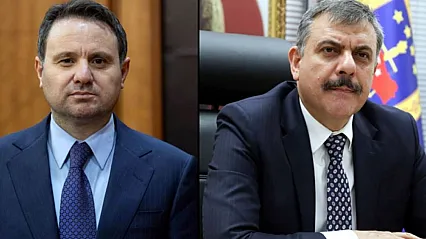 İçişleri Ve Adalet Bakanları Aflarını İstedi, Yeni Bakanlar Atandı