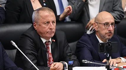 İYİ Parti'den Meclis'e Sert Şerh: 7 Bin 563 Şehidin İsmi Tek Tek Yazıldı