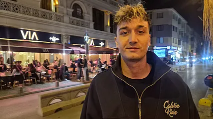 Kaldırımlar Boşaltıldı Ama Çile Bitmedi: Esnaf Trafik Çözümü Bekliyor