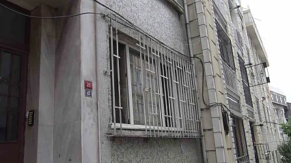 Komşular Kötü Kokuyu Fark Etti, Gerçek Eve Girilince Ortaya Çıktı
