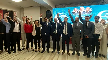 MHP Merkez İlçede Nöbet Değişimi