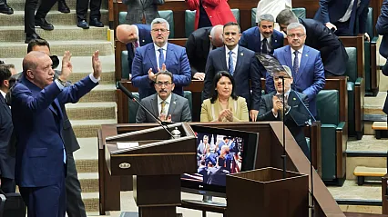 'Milletimize Hizmet Yolunda, Liderimizin Arkasındayız'