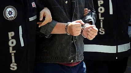 Müstehcen İçerikleri Paylaşılan 11 Yaşındaki Kızın Ailesine Gözaltı