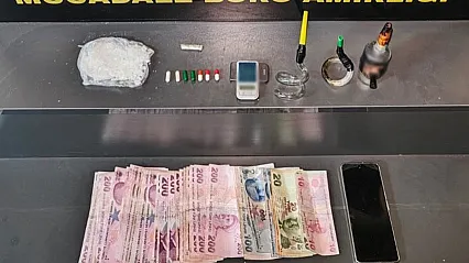 Otomobilde Uyuşturucu İle Yakalanan Bir Kişi Tutuklandı