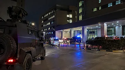 Öz Kızını Öldürmek İçin Hastaneyi Bastı!
