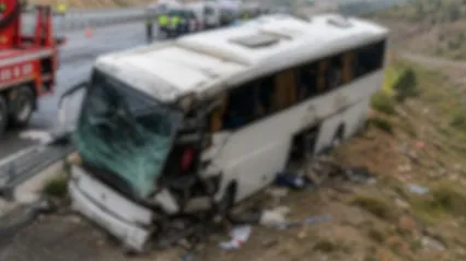 Şarampole Uçan Otobüste 1 Kişi Öldü, 44 Kişi Yaralandı