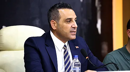 Siyasette Hareketli Saatler: Onur Emrah Yıldız AK Parti'ye Mi Geçiyor?