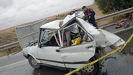 Tır Otomobile Arkadan Çarptı! 2 Kadın Hayatını Kaybetti