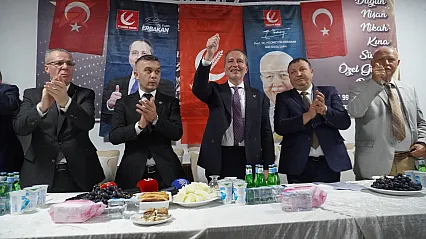 Yeniden Refah Partisi Lideri Erbakan'ın Programlarında Hangi Siyasiler Vardı?
