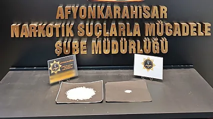 Zehir Satan da, Zehirden Aranan da Kodeste