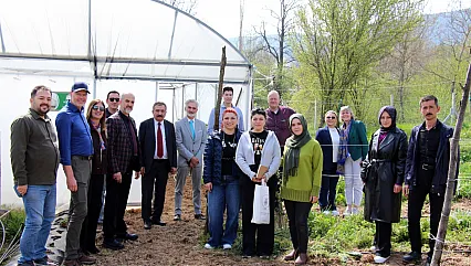 Hollandalı Heyet, Kütahya'da Blueberry Yatırımları İçin İncelemelerde Bulundu