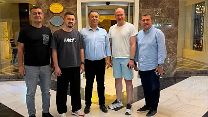 Müdür Parlak, Afyon Tarımı İçin Ruslarla Görüştü