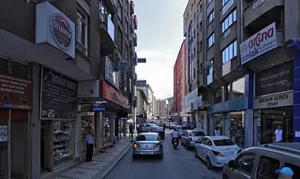 Afyon'un Kalbinde 5 Günlük Kapanış! Bu Caddeyi Kullananlar Dikkat