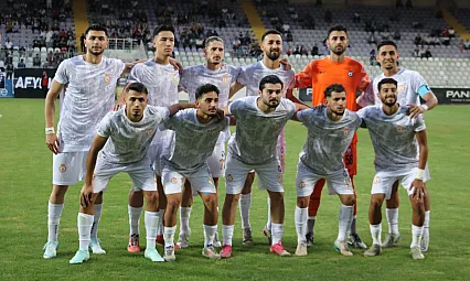 Afyonspor Soyunma Odasına 3-0 Geride Girdi