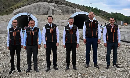 Erzurum-Rize Yolunda Tünel Çalışmaları Hızla İlerliyor: Mesafe 196 Kilometreye Düşecek