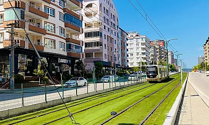 Gaziantep'te Yeni Tramvayların Rengini Vatandaşlar Belirleyecek