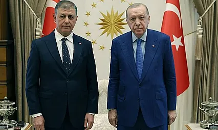 İzmir BB Başkanı Tugay ADD'den İstifa Etti