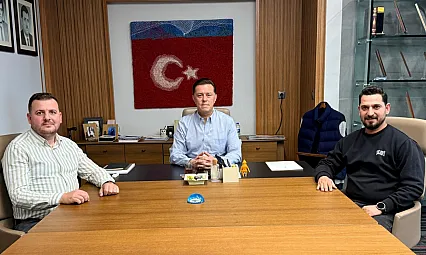 Milletvekili Hatipoğlu, Görev Süreleri Tamamlayan İlçe Başkanları İle Buluştu