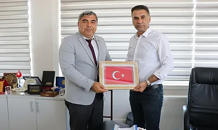 Müdür Sünnetci'den, Müdür Gezer'e Teşekkür Ziyareti