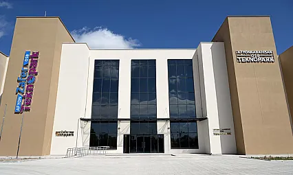 'Teknopark Binası Sanayi-Üniversite İşbirliğini Üst Seviyeye Taşıyacak'