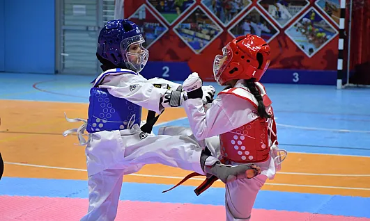 Afyonkarahisar'da Minikler Taekwondo Müsabakaları Sonuçlandı