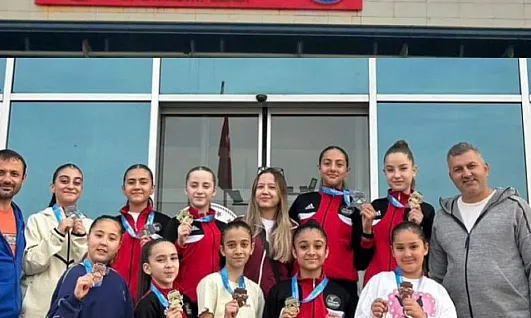 Afyonlu Karateciler Tarih Yazdı