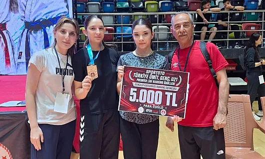Afyonlu Milli Adayından Büyük Başarı!