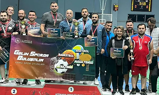 Altıntaş MEM Takımı Kurumlararası Basketbol Turnuvasında Kütahya Birincisi