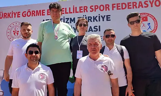 Ciritte Altın, Güllede Gümüş, Pistte Bronz! Afyonlu Sporcuların Gurur Tabloları