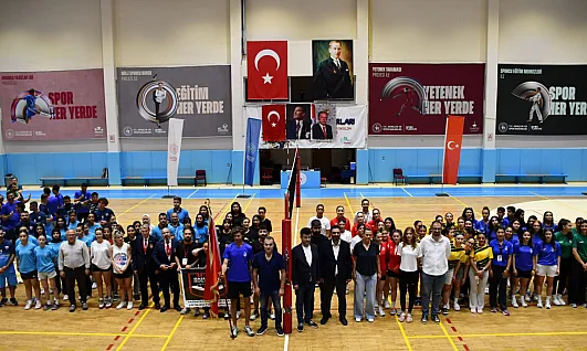 İşitme Engelliler Voleybol Finalinde 13 Takım Yarışıyor