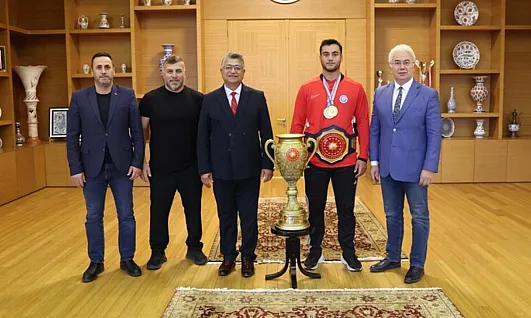 Kütahya'ya Gurur Yaşattı! Melih Özdemir Cumhurbaşkanlığı Kupası'nda Zirvede