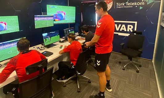 Süper Lig 33'üncü Hafta VAR ve AVAR Hakemleri Belli