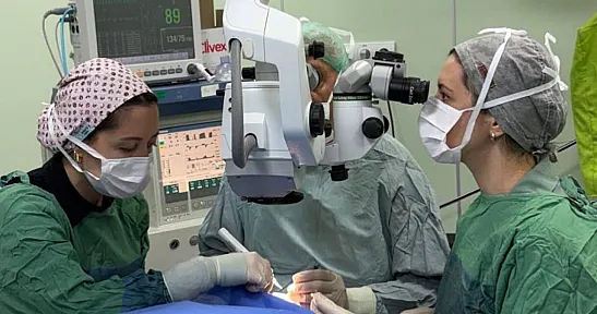 AFSÜ'de Dikkat Çeken Operasyonda 4 İleri Düzey Şaşı Hasta Şifa Buldu