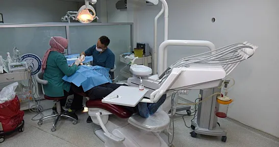 AFSÜ Diş Hastanesi'nde Diş İşlemlerindeki Artış Dikkat Çekiyor
