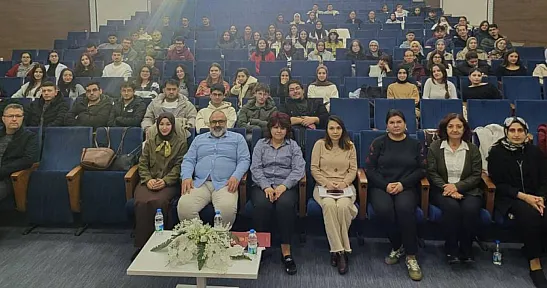 Depo Eczacılığının Ayrıntıları Anlatıldı