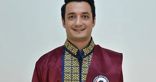 Dr. Bilen: Diş Taşı, Estetik Değil, Sağlık Meselesi