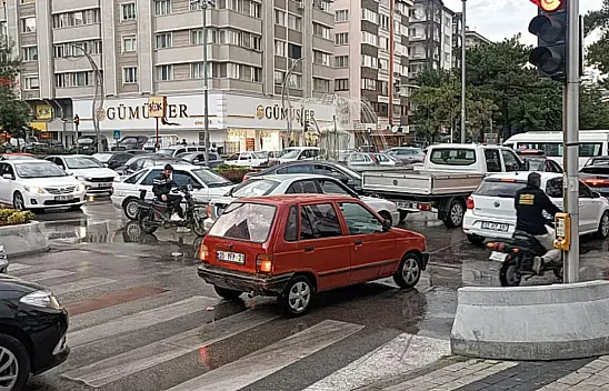 Afyon'da EDS Cezaları Başlıyor: Bu Tarihi Not Edin! Sürücüler Dikkat! Hepsi Takipte