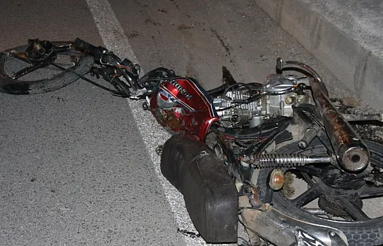 Afyon'da Motosiklet Kazası, 2 Kişi Hayatını Kaybetti