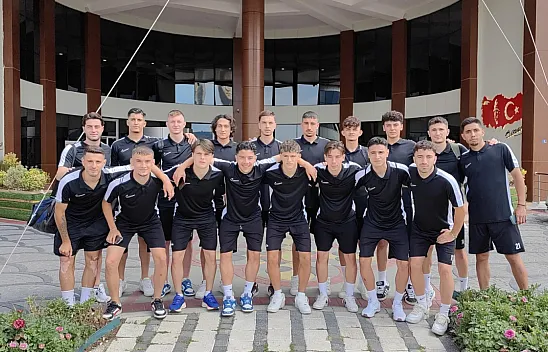 Afyonspor Dibe Demir Attı