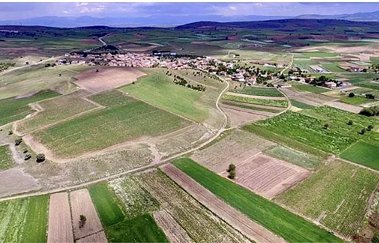 Afyon'un Arazilerini Kim Topluyor? Hazine Arazileri Satılıyor Mu?