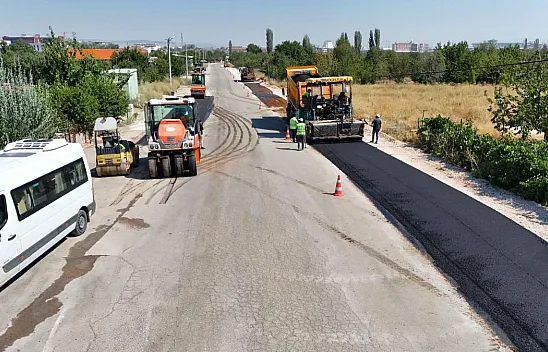 Çakırköy Yolunda Asfalt Çalışmaları Devam Ediyor